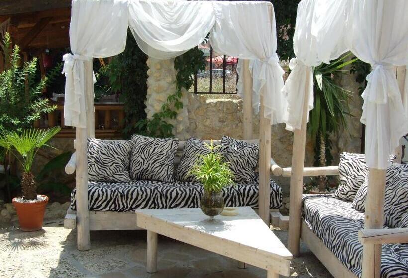 Family Hotel Tropicana