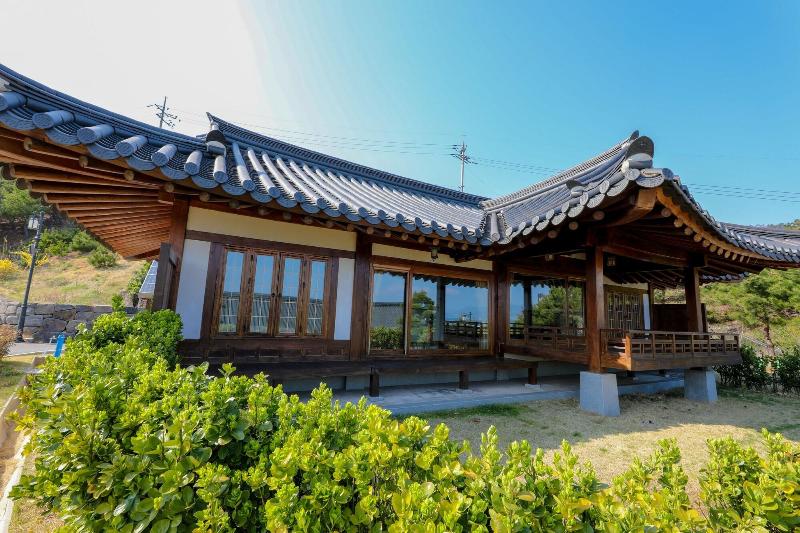 Hanok Hotel Odongjae