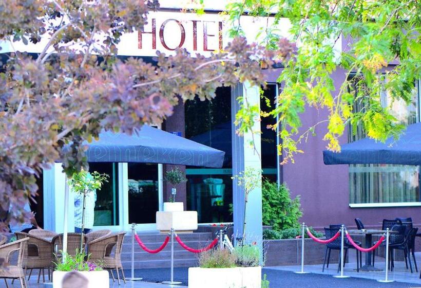 Hemus Hotel   Vratza