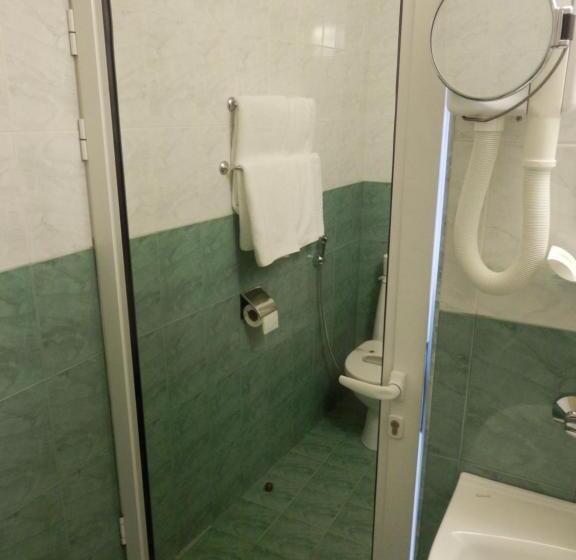 Otel семеен хотел роза