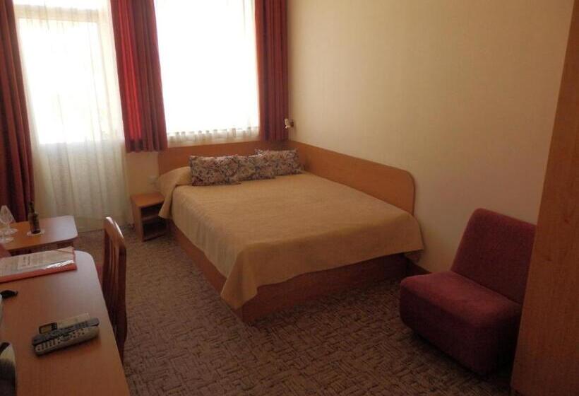 Otel семеен хотел роза