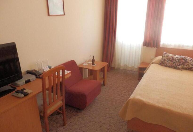 Otel семеен хотел роза