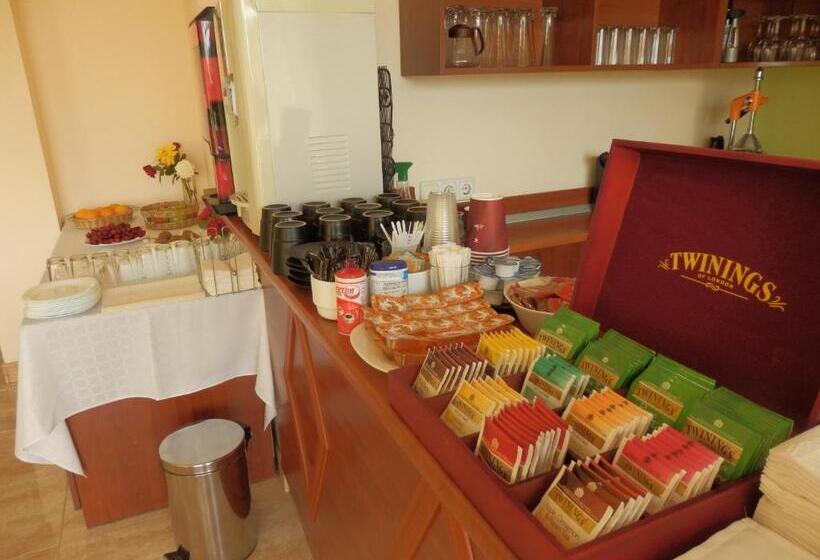 Otel семеен хотел роза