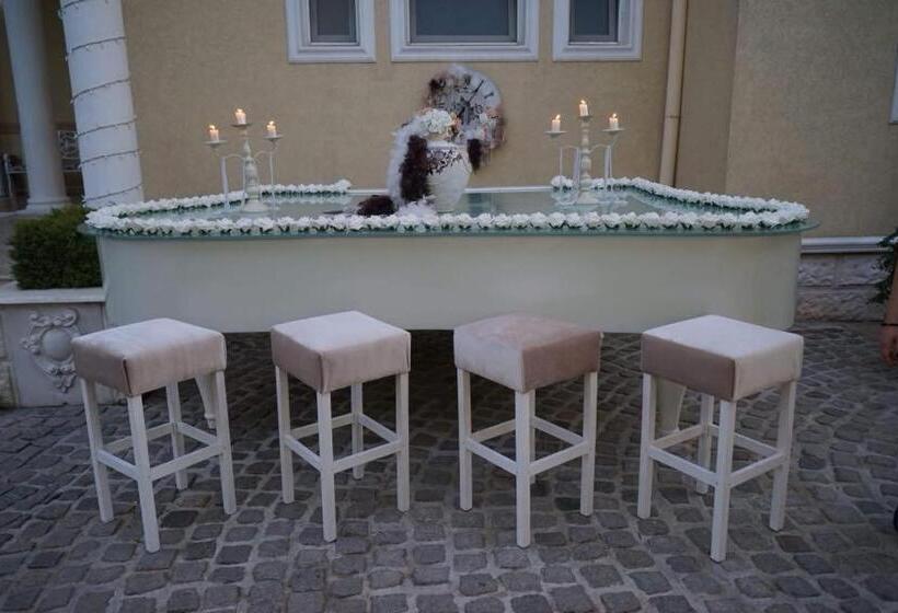 Hotel бутиков хотел History