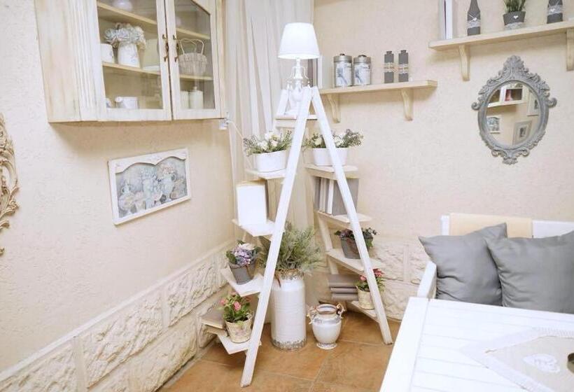 Hotel бутиков хотел History