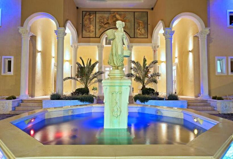 Hotel бутиков хотел History