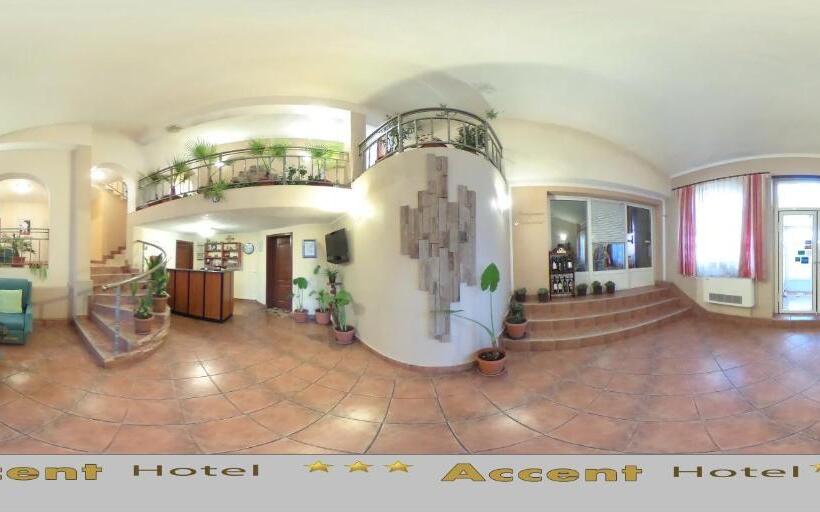 Family Hotel Accent