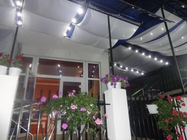 ホテル Albatros 2 Family