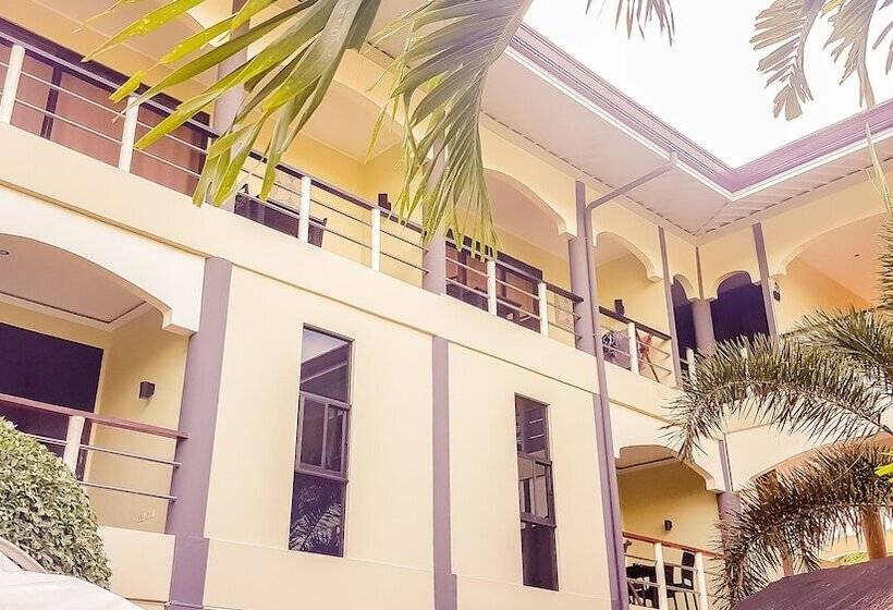 هتل Alona Northland Resort