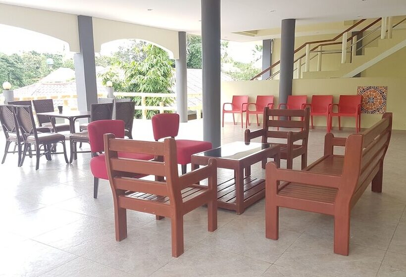 هتل Alona Northland Resort