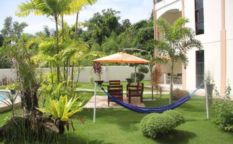 هتل Alona Northland Resort