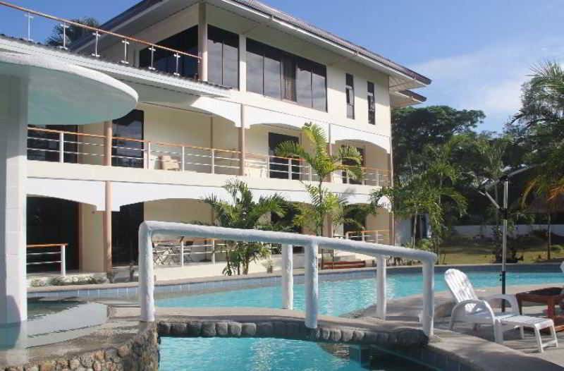 هتل Alona Northland Resort