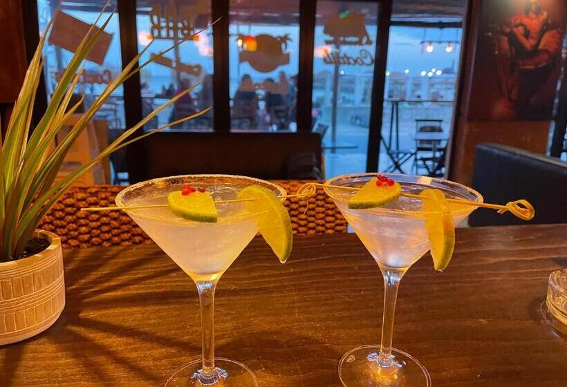 호텔 At The American S