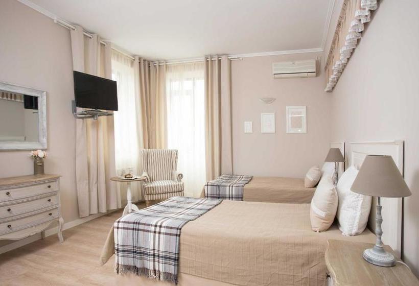 Family Hotel The Castle