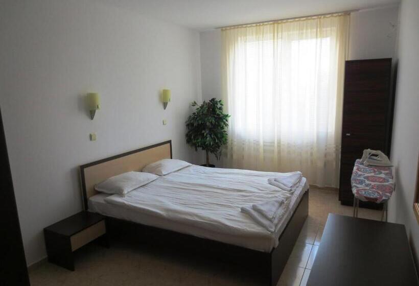 בית מלון כפרי Breeze Apart Complex