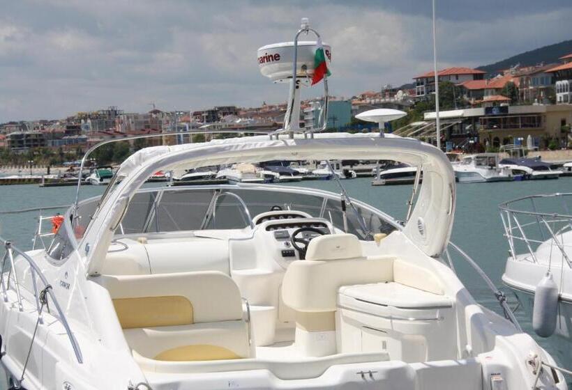 בית מלון כפרי Breeze Apart Complex