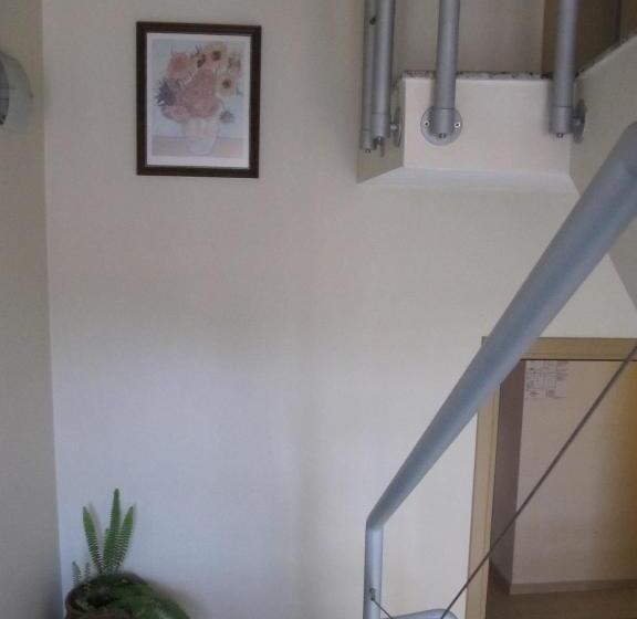 בית מלון כפרי Central Family