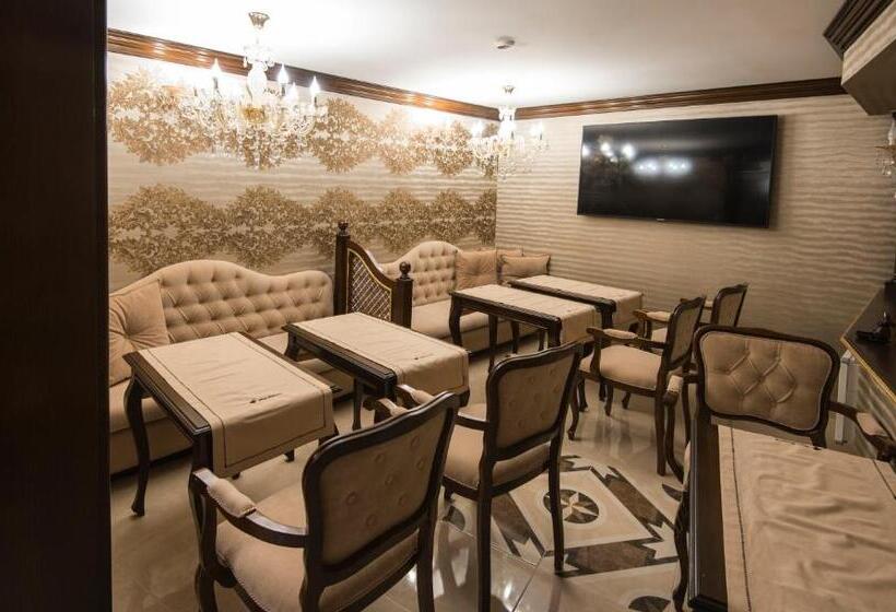 בית מלון כפרי Diamond