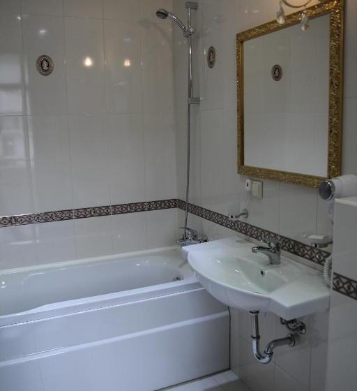 בית מלון כפרי Diamond