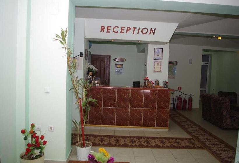 בית מלון כפרי Edi