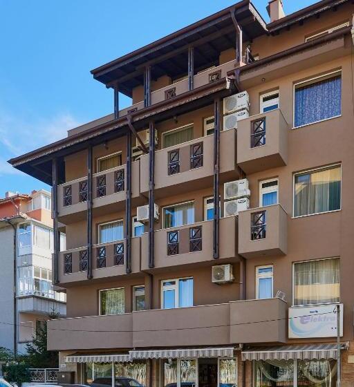 Family Hotel Electra