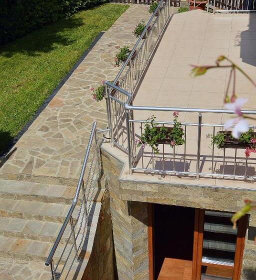 酒店 Eleganza Family