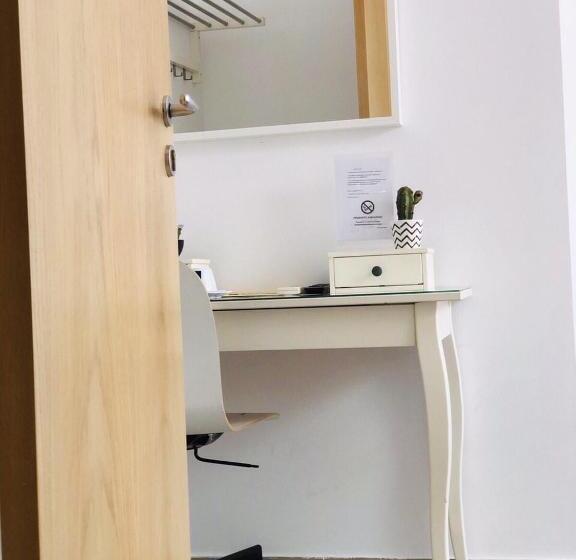 فندق Executive Rooms And Suites Play