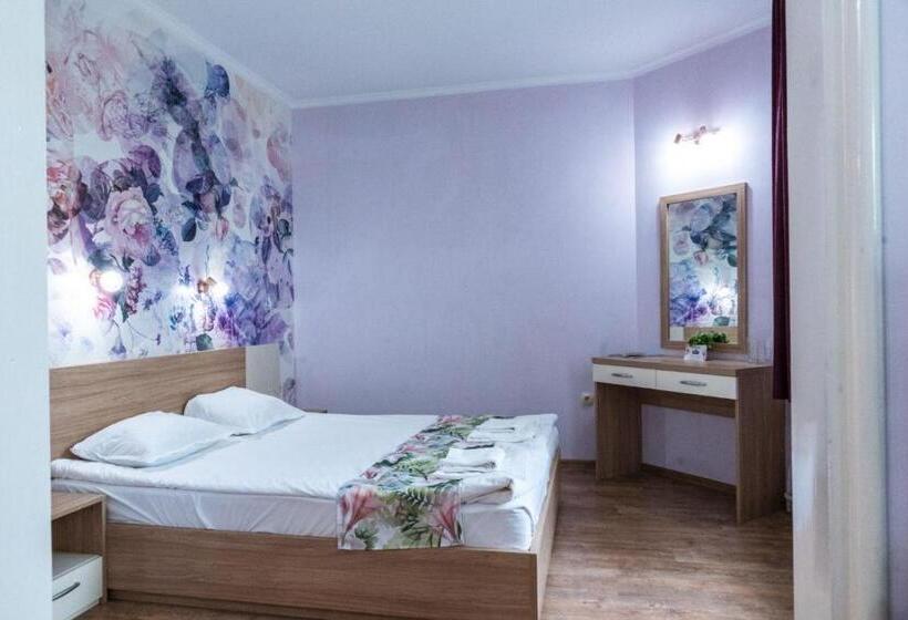 בית מלון כפרי Ezeroto