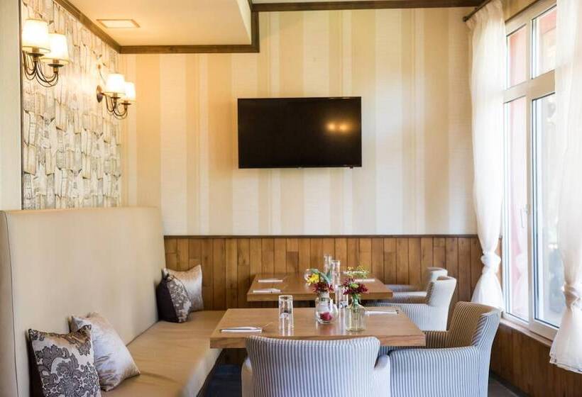 Family Hotel Saint George