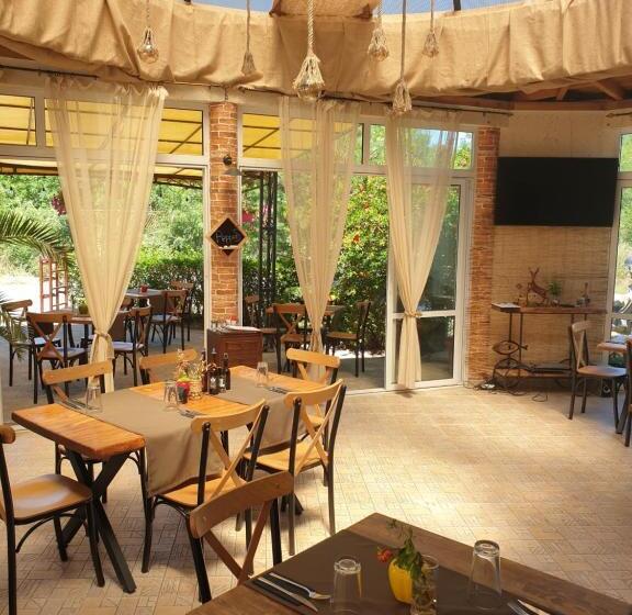 בית מלון כפרי Feniks