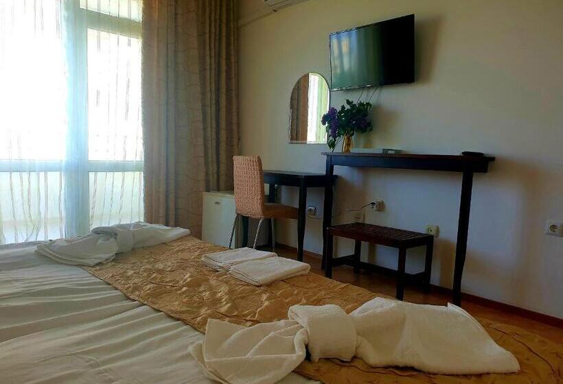 בית מלון כפרי Feniks