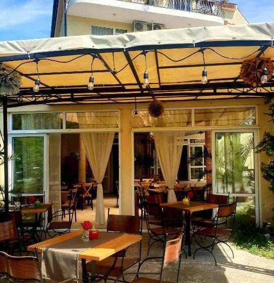 בית מלון כפרי Feniks