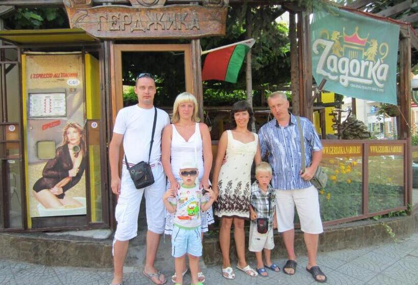 Отель Gerdjika