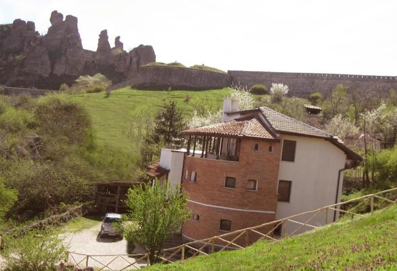 호텔 Castle Cottage Bed & Breakfast