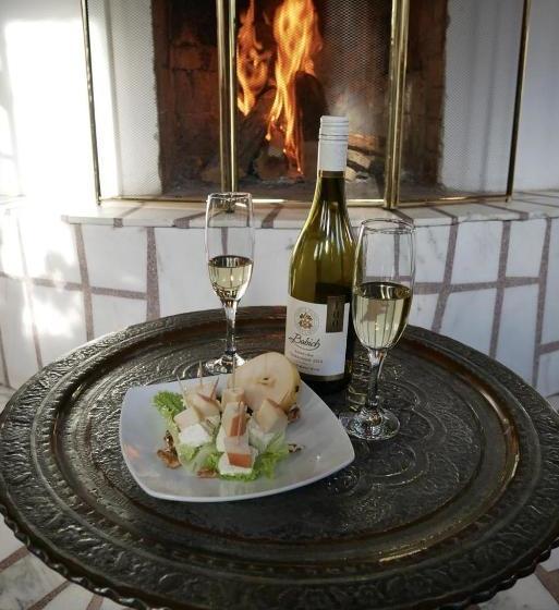 호텔 Castle Cottage Bed & Breakfast