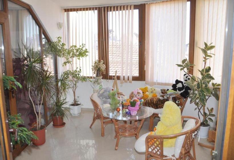 호텔 Guest Rooms Sveti Nikola