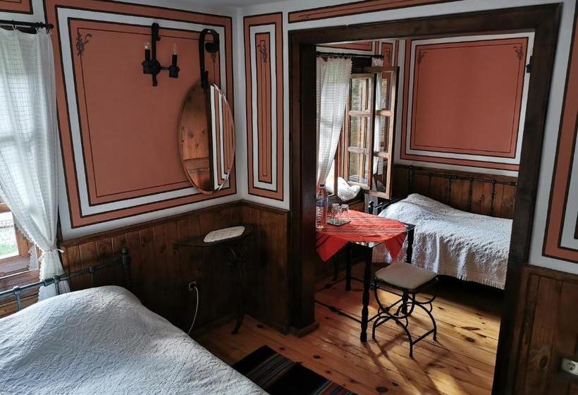 ホテル Hadji Neikovi Guest Houses