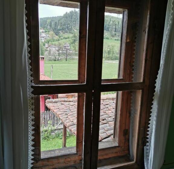 ホテル Hadji Neikovi Guest Houses