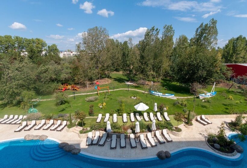 Отель Harmony Suites Grand Resort