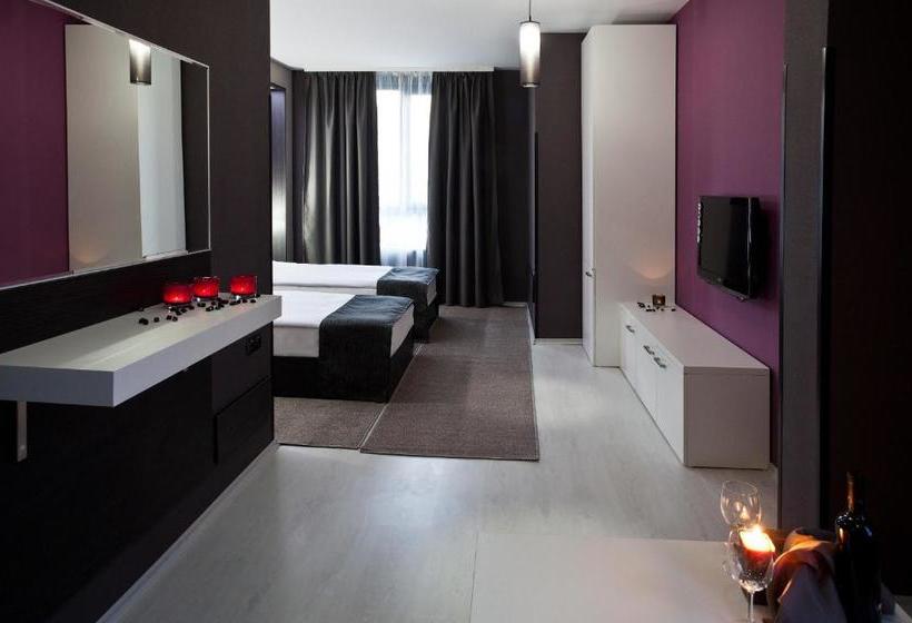 בית מלון כפרי Idol