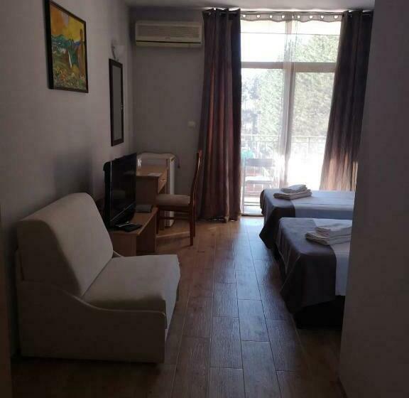 בית מלון כפרי Jack Family