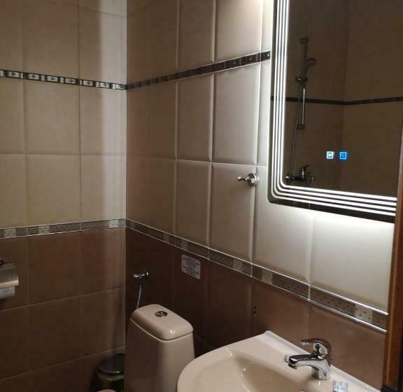 בית מלון כפרי Jack Family