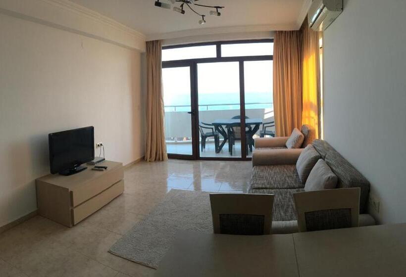 בית מלון כפרי Lazur 1 5 Apart Complex