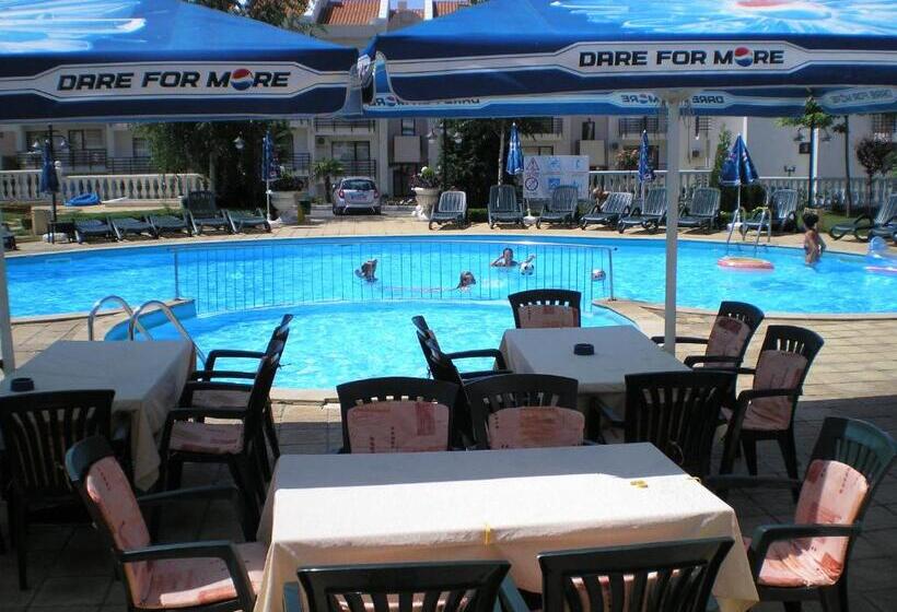 בית מלון כפרי Lazur 1 5 Apart Complex