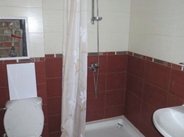 בית מלון כפרי Lazur 1 5 Apart Complex