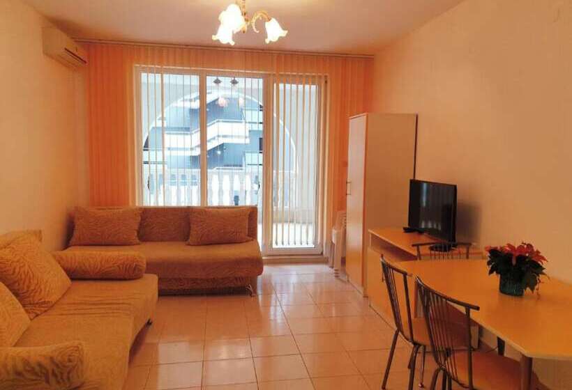 בית מלון כפרי Lazur 1 5 Apart Complex