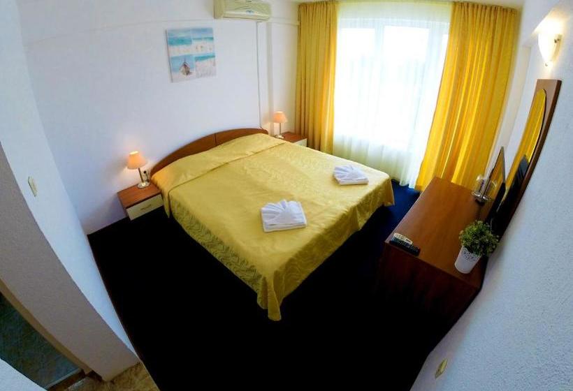 בית מלון כפרי Lotos