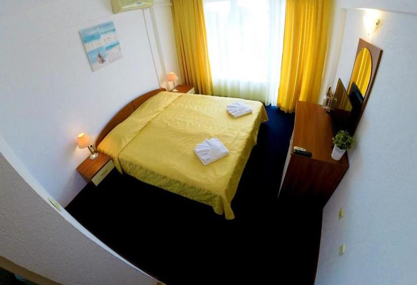 בית מלון כפרי Lotos