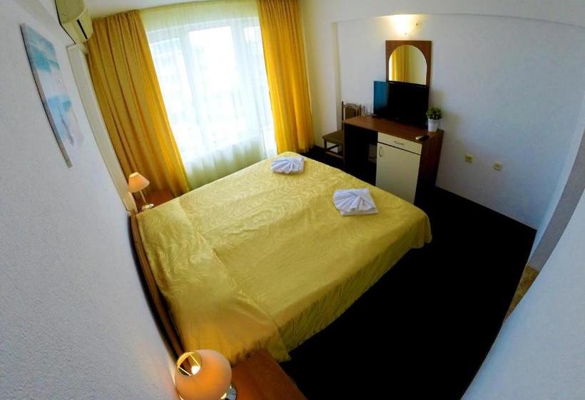 בית מלון כפרי Lotos