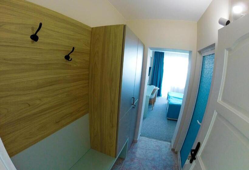 בית מלון כפרי Lotos